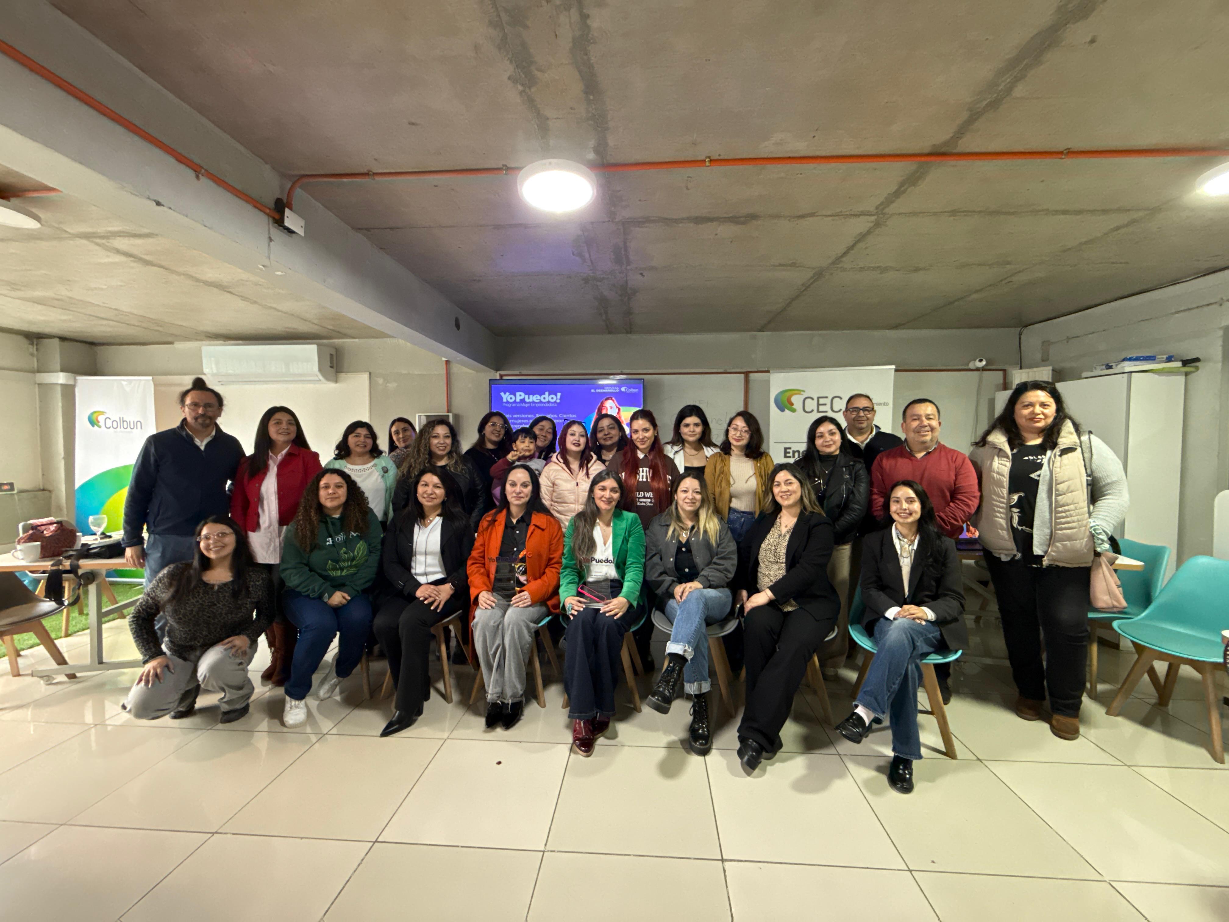 Celebración de los 6 años de "Yo Puedo: mujer emprendedora" en Coronel, foto 1